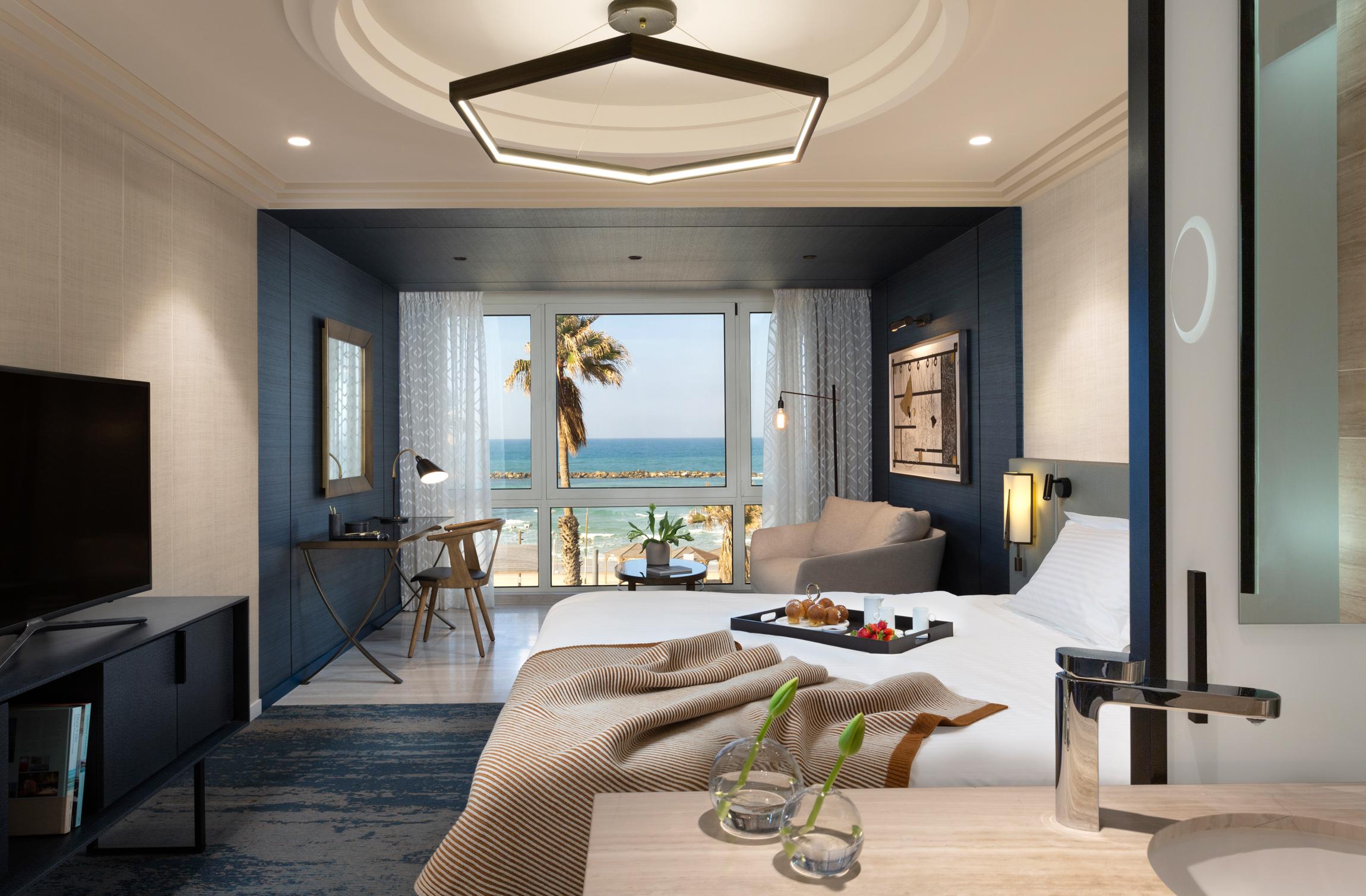 Dan Hotel 5*